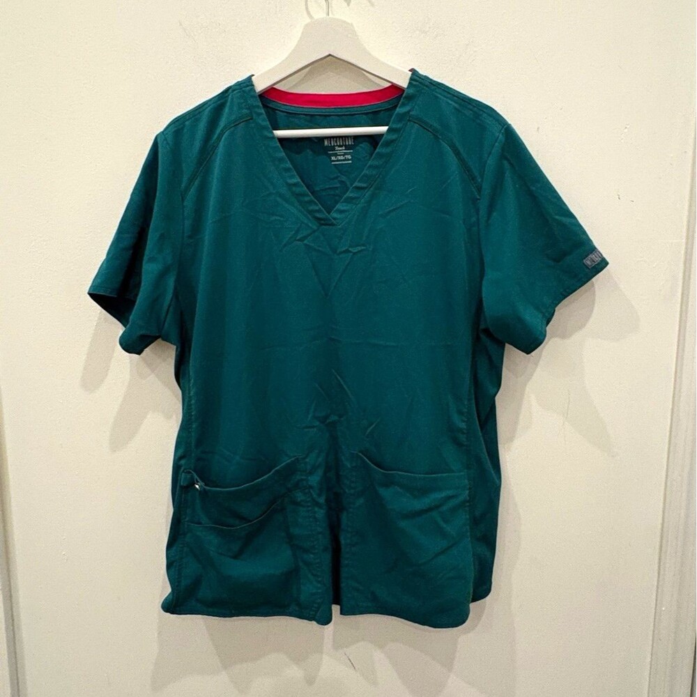 Med Couture Touch Women's XL Green Solid V-Neck Knit Medical Scrub Top MC7459